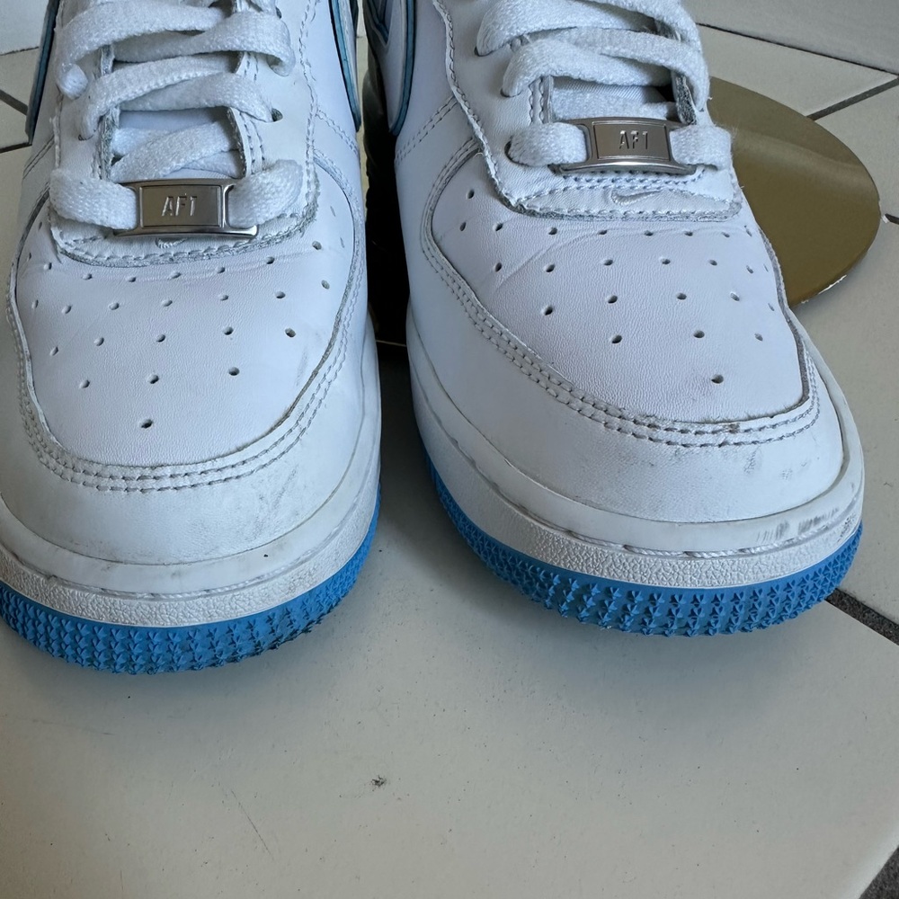 EUC Men’s Nike Air Force 1- Size 6.5 - Picture 4 of 7